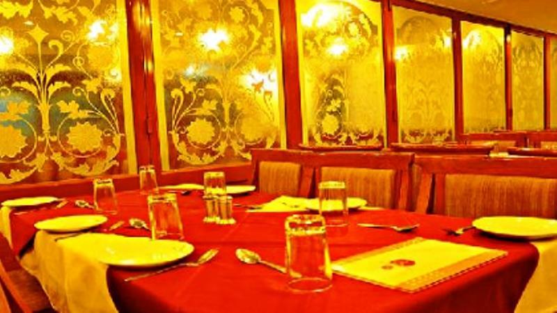 Golden Plaza Hotell Ahmedabad Eksteriør bilde